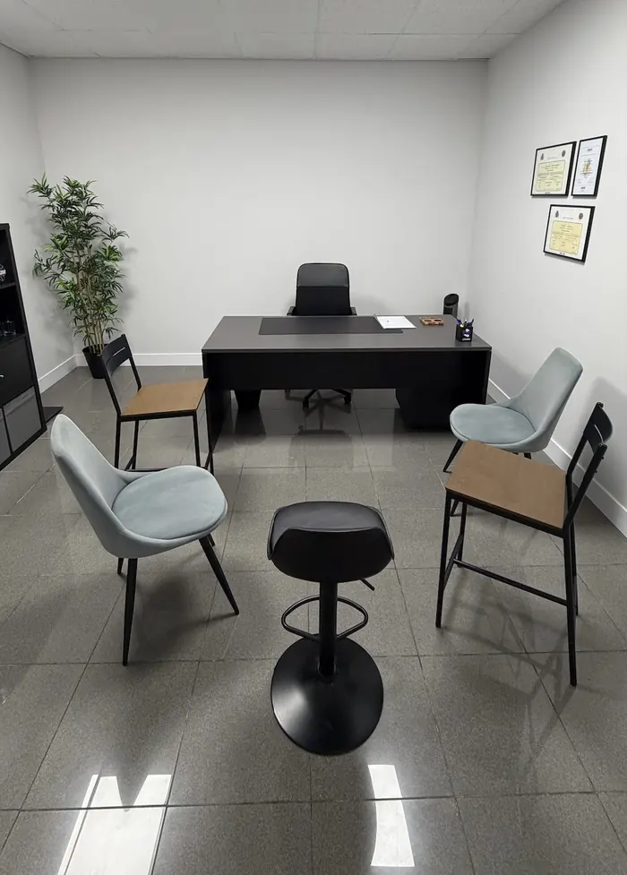 Sala donde se realiza la preparación de entrevista en Bilbao